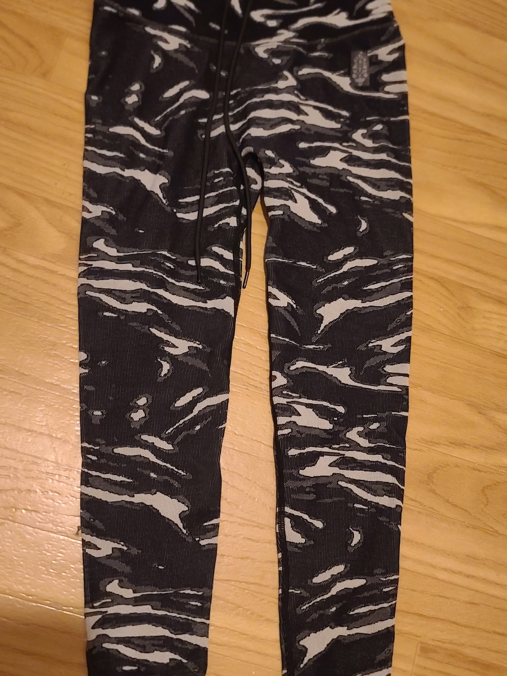 Free People Black and Gray Patterned Leggings